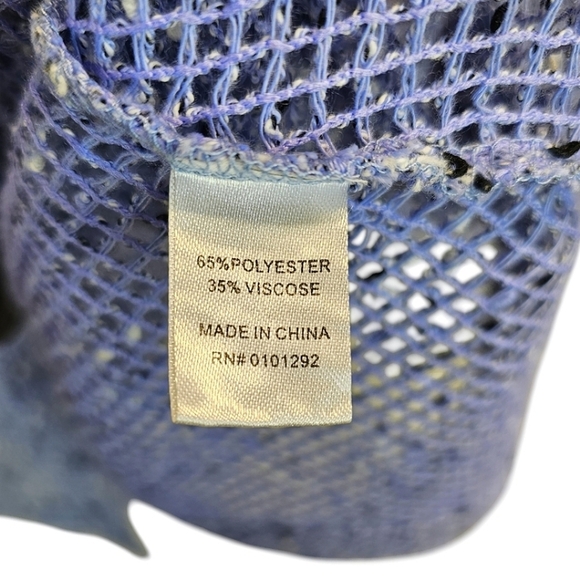 Lulu-B Purple Open Weave Cardigan Size Medium Oversized Wood Buttons Casual - Picture 11 of 12